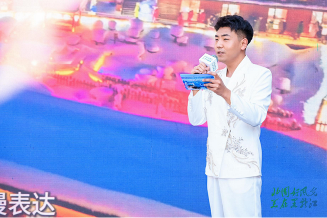 “冰雪之冠”惊艳羊城！黑龙江邀客赴冬日童话之旅