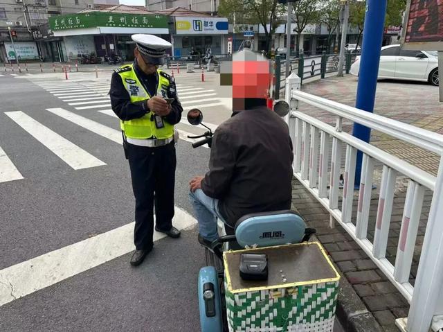 最新资讯-上海警方：全市严查！一周内多人被罚！(2)