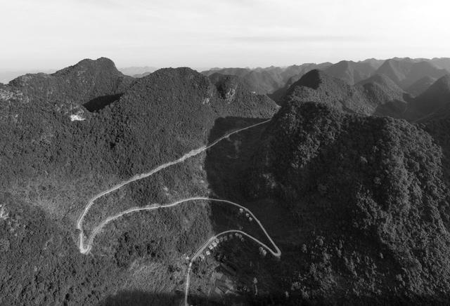 边境上的那一片玉米地