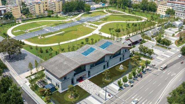 在济宁，我决定开始狠狠爱“老己”