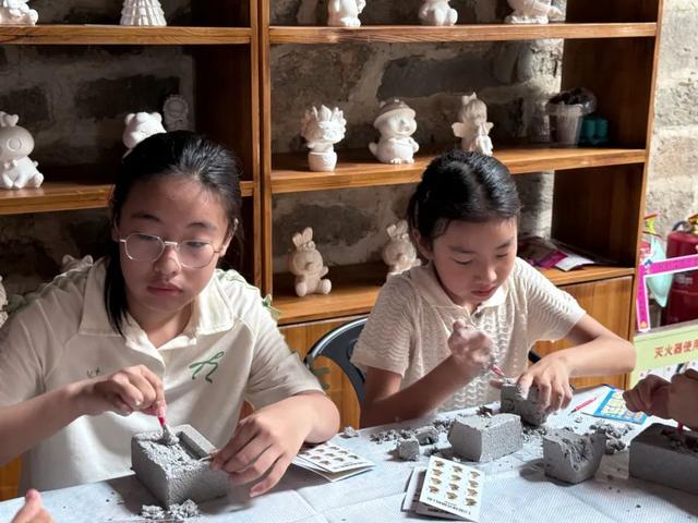 蓬莱阁研学基地“考古城墙砖探秘之旅”：一场穿越时空的成长启蒙