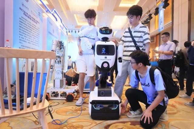 北京亦庄企业获奖！2025北京智能康养机器人应用大赛举办