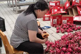 火红的果子带来火红的日子图片