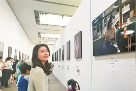 郭晶晶来龙华打卡啦图片