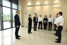 钟畅姿调研新增财政资金支持重大基础设施投资项目等建设情况图片