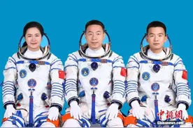 中国首位飞天“90后”男航天员宋令东：先问己再“问天”图片