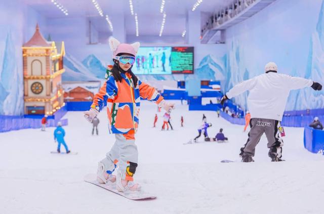 冬游来武汉，一起滑雪泡温泉