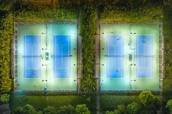 都市天际线下的葡萄藤 是上海马陆镇的混搭美学