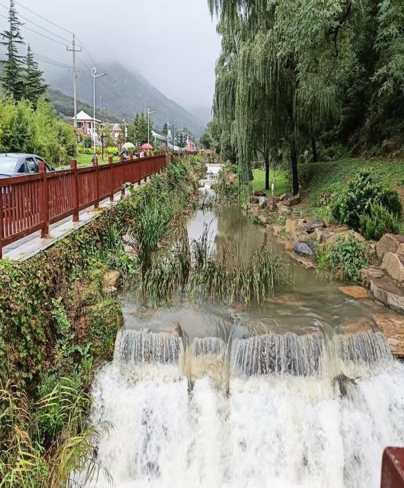 雨后里口山，邀您来“Mountain—Walk”