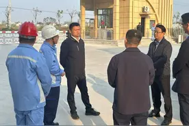 付勇带队开展工业线《2025年政府工作报告》起草调研暨调度光大项目活动图片