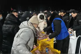 节后劳务市场复苏，首个工作日即迎来用工潮图片