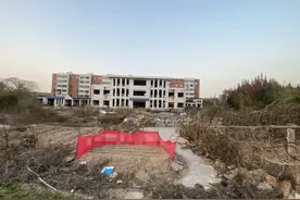 “双翼”停车场开工 老址变身交通新枢纽图片