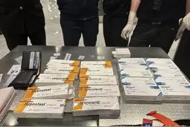 多名女子疑被下药迷奸！慌张男子落网！手机藏有不雅视频……图片