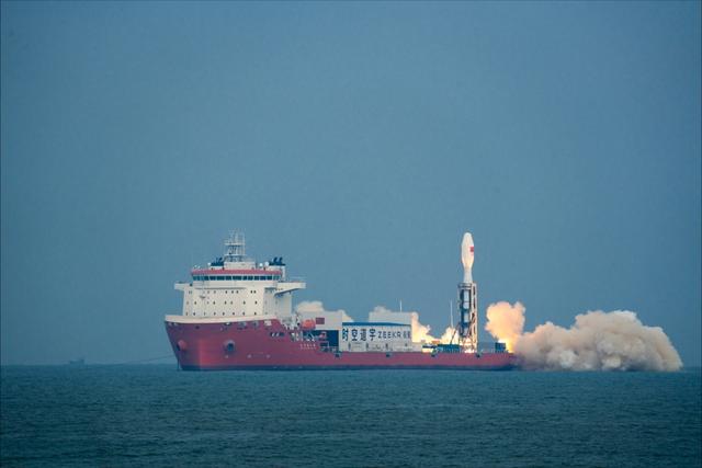 我国民营低轨卫星星座一期组网完成，为全球用户提供卫星物联网服务