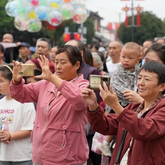 家国同庆时大邑正精彩 “超级黄金周”文旅市场喜迎八方客