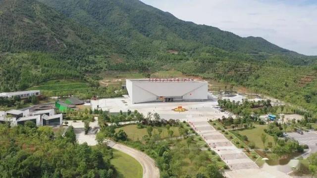 走遍神州，红在赣州！