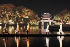 时隔15年首发大秀再现中国 顶奢品牌为何与杭州西湖双向奔赴？图片