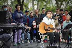 上海街头，如果你听过罗小罗的歌图片