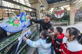 轻风托纸鸢 非遗迎春分图片
