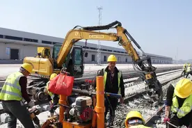 内江：钢轨上的“时光刻度师”图片