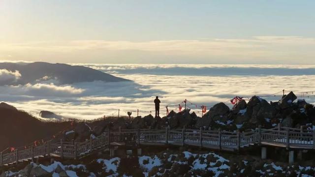 雪顶太白山｜提前邂逅冬日白雪