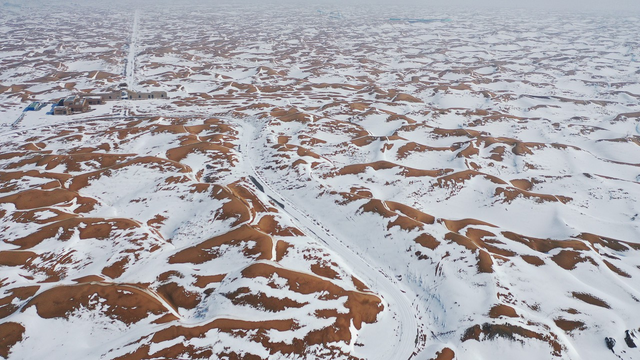 寒冬沙漠，文旅正“热”