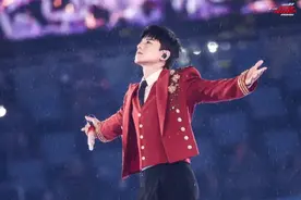歌手张杰凌晨发文：我今天真的磕到了……图片