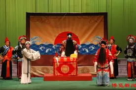 经典传统京剧《秦香莲》公益演出在淄博剧院上演图片