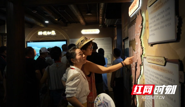 驾遇古今，驿动荆坪——百城万车自驾集结中方