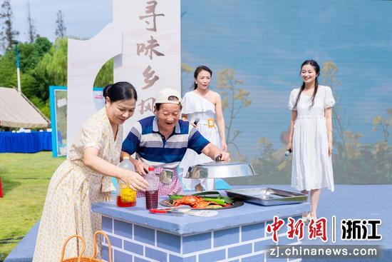 浙江平湖：文旅活动串珠成链 一盏瓜灯赏出别样精彩