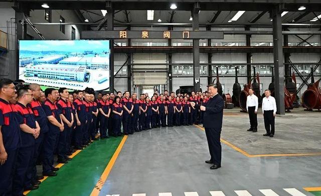 时政微观察丨读懂习近平要求干部做好这“三招”的重要启示