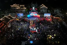 “松桃村晚是武陵山区的舞台”｜ 湘黔七乡镇唱响“民族团结”之歌图片