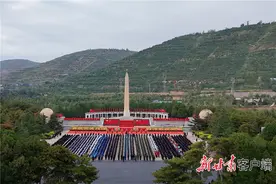 缅怀先烈 英雄不朽！图片