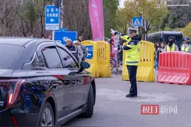 汉马将至，武汉东湖交警发布出行提示图片