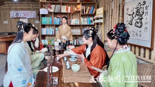 诗、茶、烟火气……绥阳这个地方氛围感拉满！