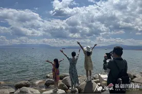 治水兴水看新疆丨越来越美的赛里木湖实现“双赢”图片