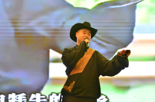 文化+媒体 文创新潮起！第二届“飞天杯”甘肃文创产品设计大赛颁奖典礼举行