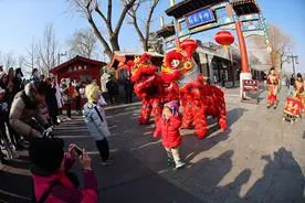 赏“星辰大海”看非遗绝活儿 春节来什刹海邂逅“冰雪奇缘”图片