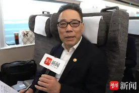 看！AI+这样重构我们的生活 两会代表委员共话人工智能时代发展新机遇图片