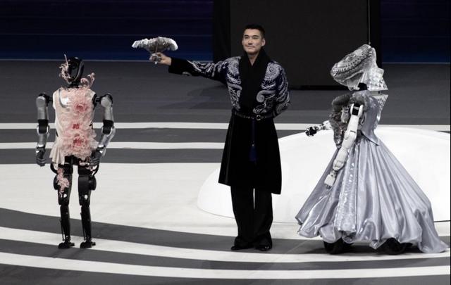 智竞向未来 2025世界人形机器人运动会启幕