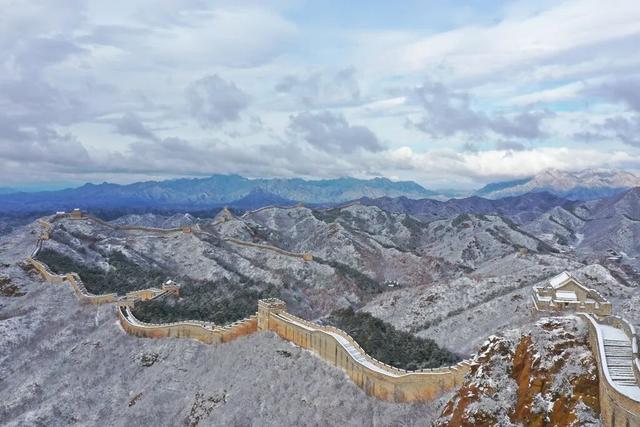 金山岭藏着冬日长城最清冽的壮阔