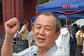 合肥60后大叔参加高考：有个上大学的梦！八旬母亲：开家长会咋办？图片