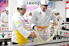 兰州牛肉面：从黄河之滨走向世界餐桌图片