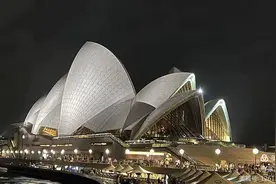 《梁祝》的优美旋律在悉尼歌剧院响起图片