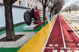 “边角地”变身“城市客厅”图片