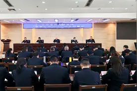 四川自贡市市场监管局组织召开“春雷行动2025”动员部署会图片