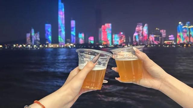 夜游浮山湾，解锁孩子暑假的“哇哦”高光时刻！
