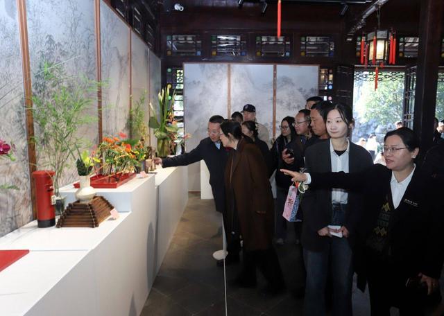 江苏苏州：山水同脉 花开双城