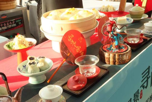 赏美景、吃早茶！长三角首趟泰州美食专列从上海站发出，600余名游客开启三天两晚“慢生活”