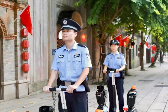 央媒聚焦！福州这条百年古街又火了！